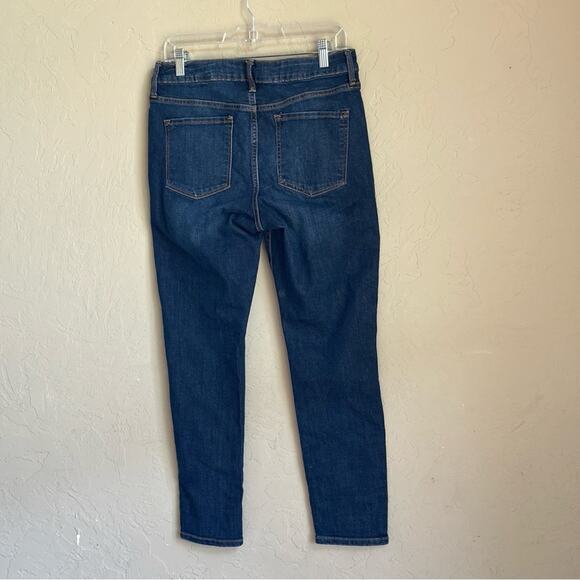 Old navy rockstar mid rise‎ jeans size 12 short - Picture 2 of 4